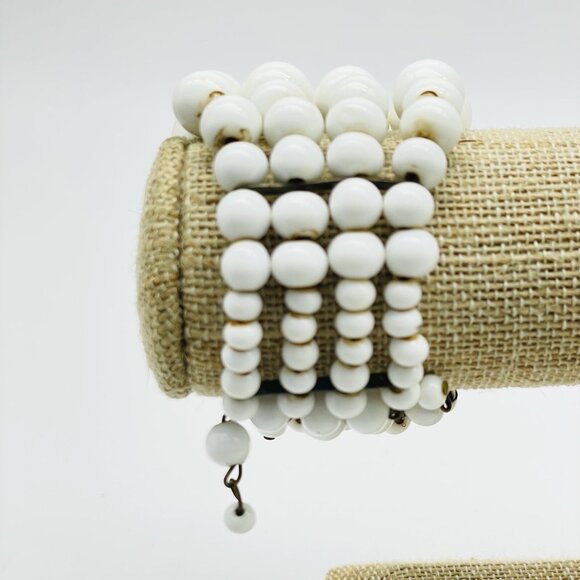 White Milk Glass Bead Cuff Bracelet Four Row Stretch Vintage Statement - Picture 5 of 6